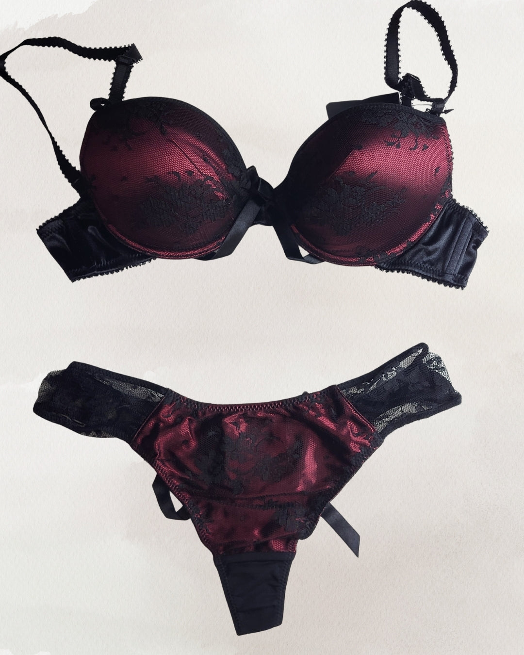 Balaloum apatinio trikotažo komplektas minimalus push up tamsiai raudonas