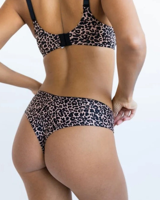 Balaloum apatinis trkotažas liemenėlės ir kelnaičių komplektas leopardinės spalvos