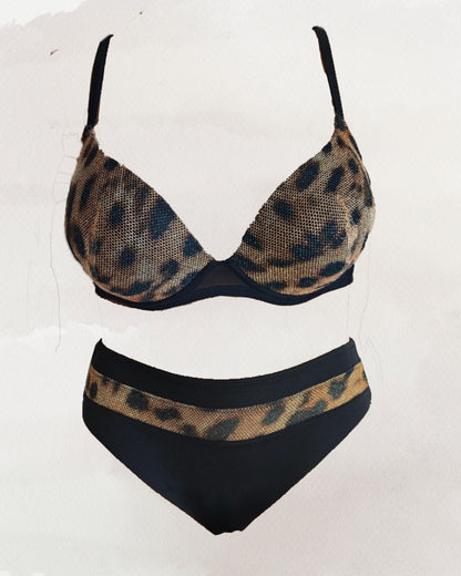  Acousma apatinio trikotažo komplektas  aukšto liemens kelnaitėmis suformuoti kaušeliai Push-up