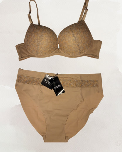  Acousma apatinio trikotažo komplektas  aukšto liemens kelnaitėmis Push-up kūno spalvos