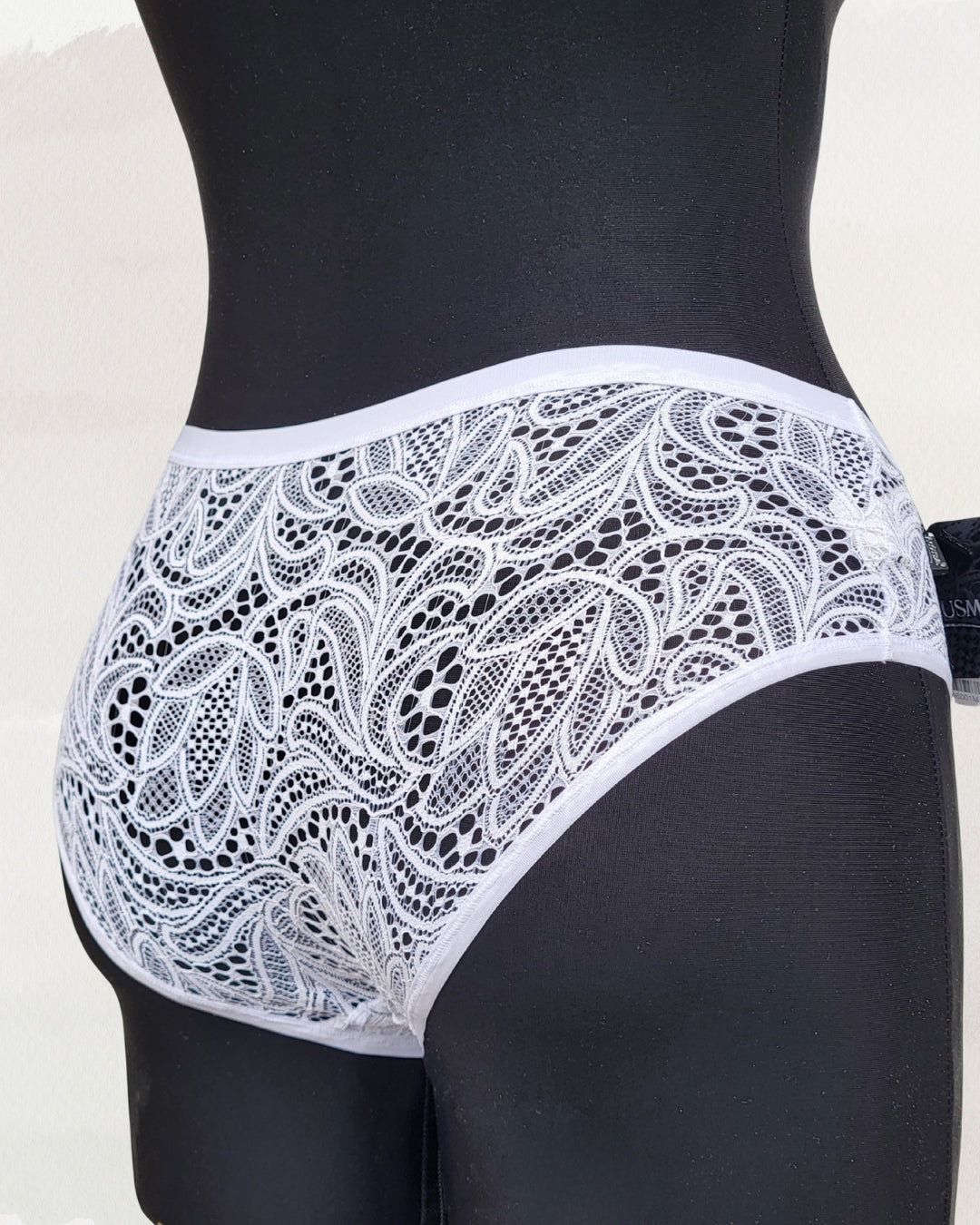 Acousma apatinis trikotažas baltos spalvos kelnaitės