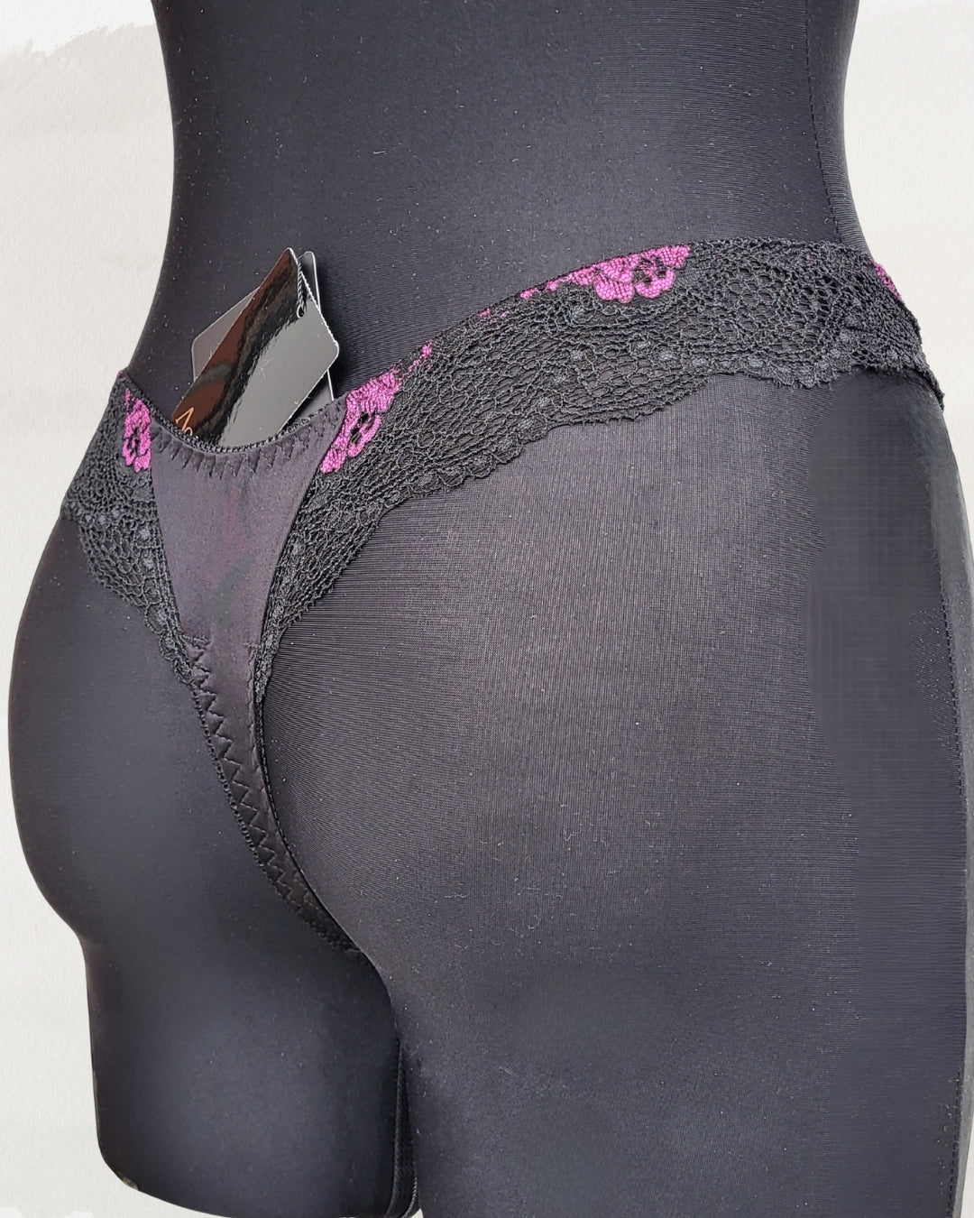 Acousma apatinis trikotažas juodos spalvos kelnaitės