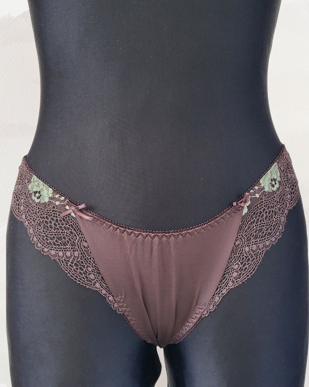 Acousma apatinis trikotažas rudos spalvos kelnaitės