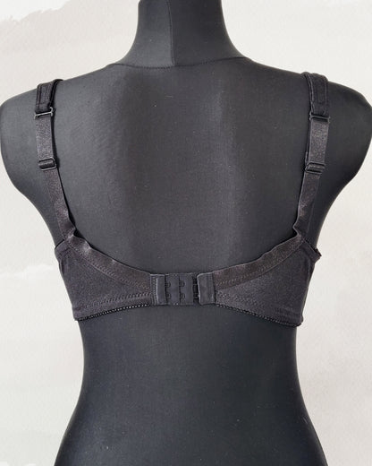 Acousma apatinis trkotažas liemenėlė juodos spalvos 