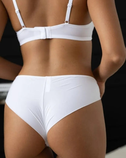 Balaloum apatinio trikotažo komplektas baltos spalvos