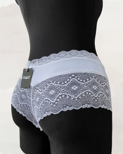 Balaloum apatinis trikotažas baltos spalvos kelnaitės