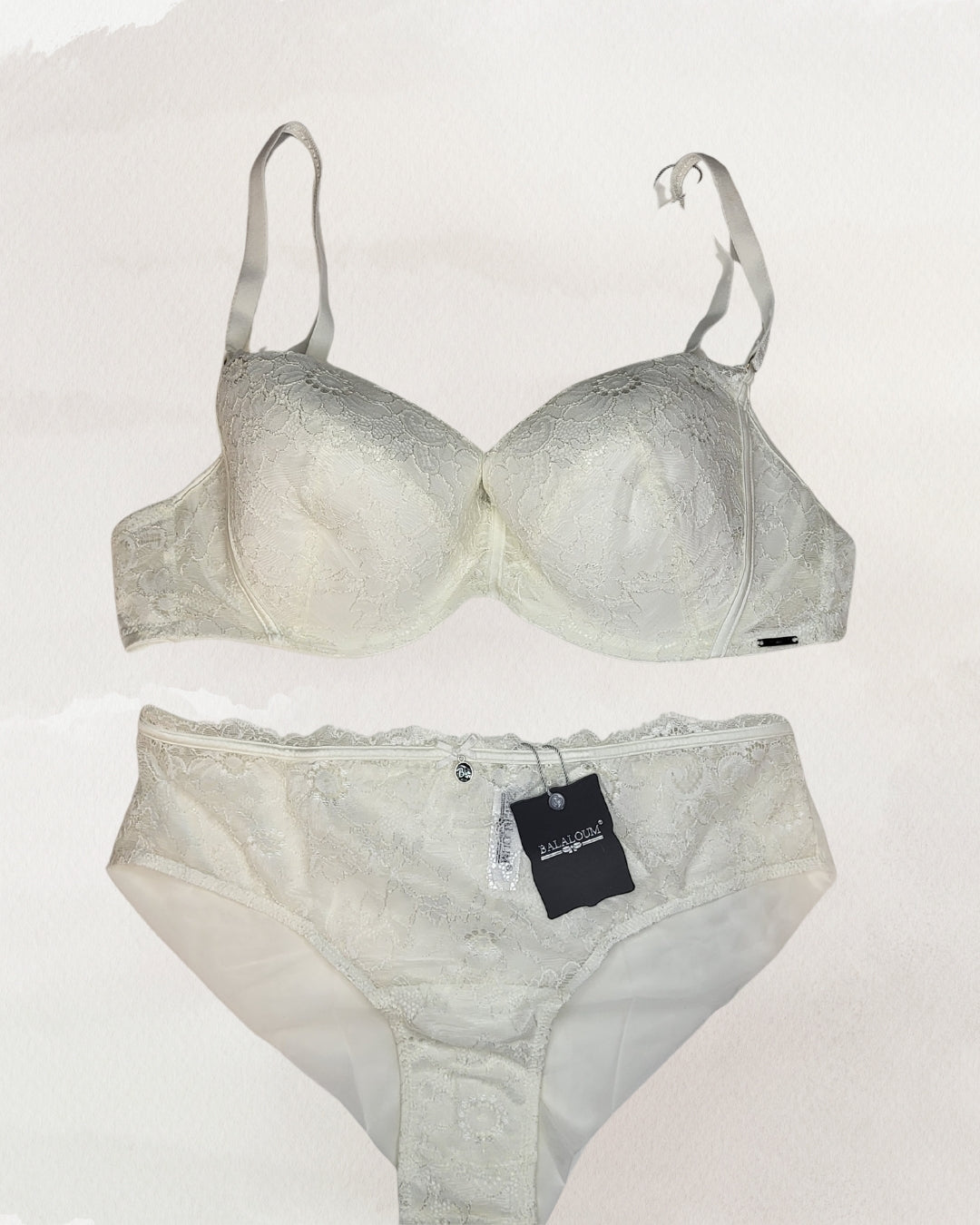 Balaloum apatinis trkotažas liemenėlės ir kelnaičių komplektas baltos spalvos