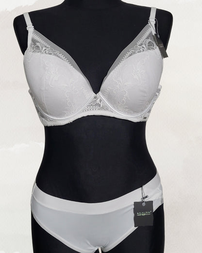 Balaloum apatinis trkotažas liemenėlės ir kelnaičių komplektas baltos spalvos