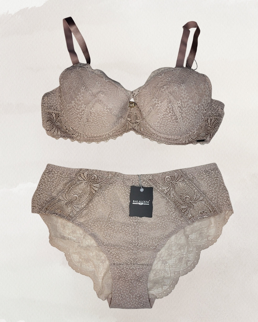 Balaloum apatinis trkotažas liemenėlės ir kelnaičių komplektas pudros spalvos