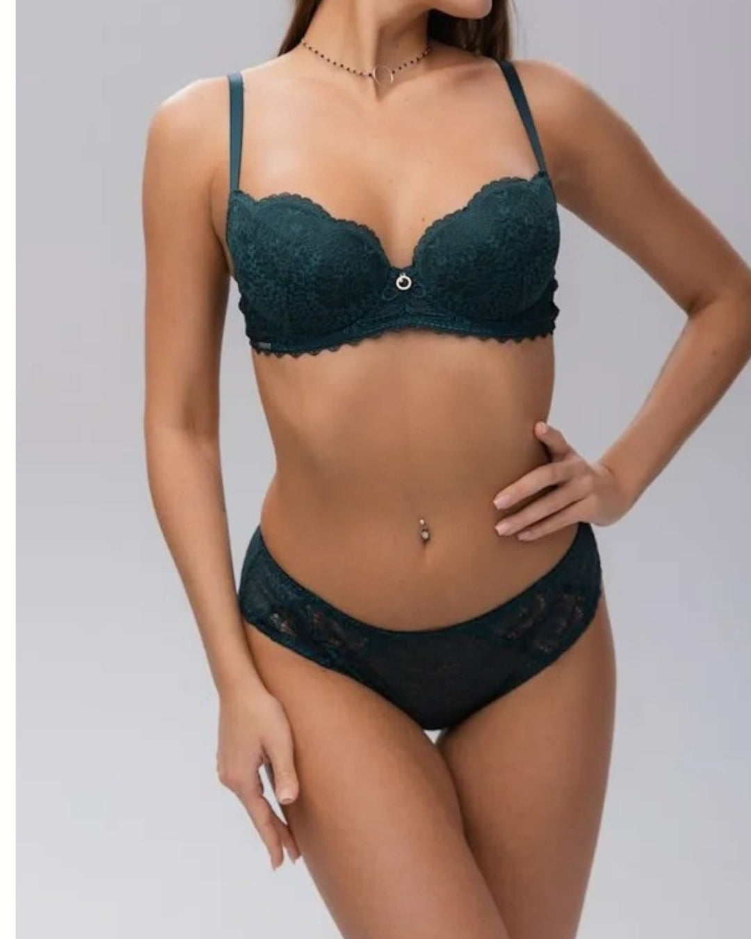 Balaloum apatinis trkotažas liemenėlės ir kelnaičių komplektas tamsiai žalios spalvos