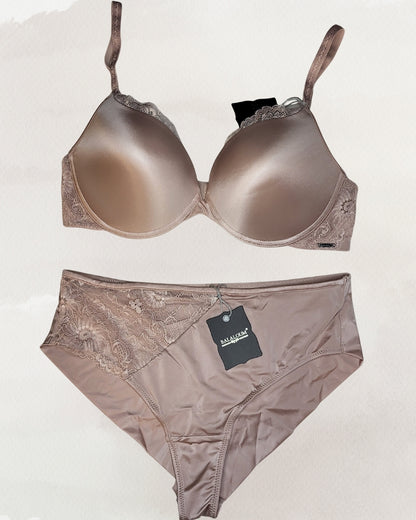 Balaloum apatinis trkotažas liemenėlės ir kelnaičių komplektas pudros spalvos