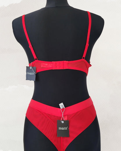 Balaloum raudonos spalvos apatinio trikotažo komplektas